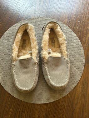 UGG Women's Gray Suede Shearling Moccasin Slippers